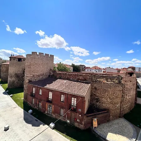 La Muralla - Leonapartamentos Lägenhet